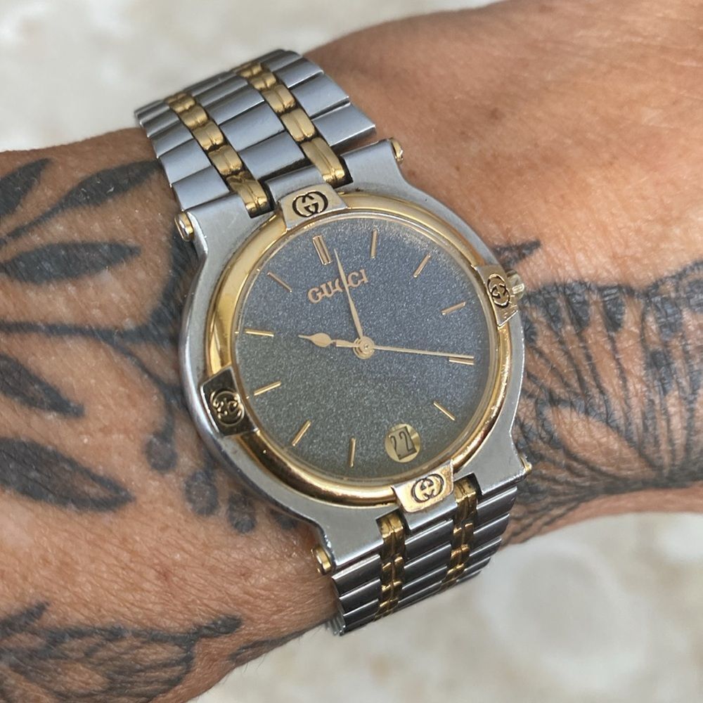Vintage GUCCI 9000M Gold Plated & Stainless Steel Wristwatch - Unisex - Picture 2 of 16